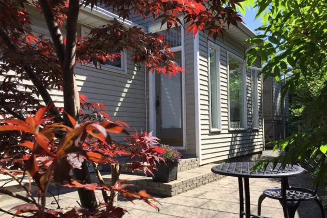 2 Moon Cottage Niagara-on-the-Lake ภายนอก รูปภาพ