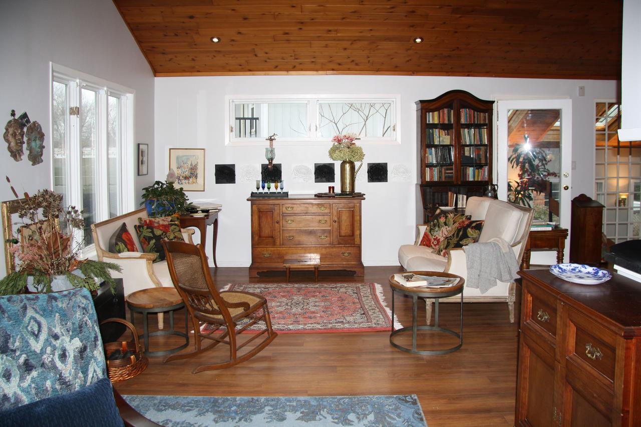 2 Moon Cottage Niagara-on-the-Lake ภายนอก รูปภาพ